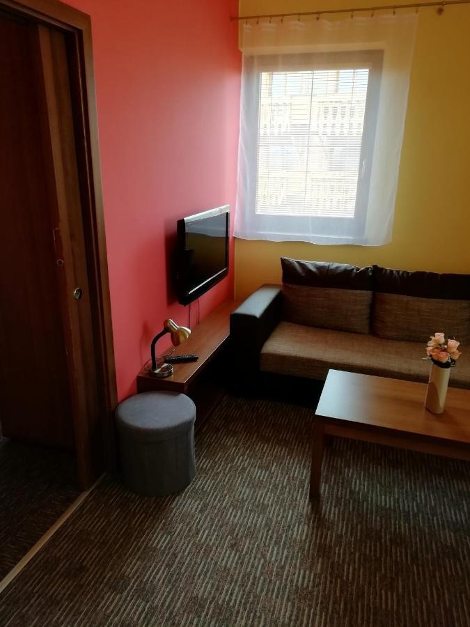 Apartman Fiona Велька-Ломница Экстерьер фото